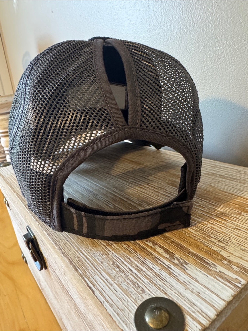 Notch Camouflage Trucker Cap - Black/Gray - Picture 2 of 5